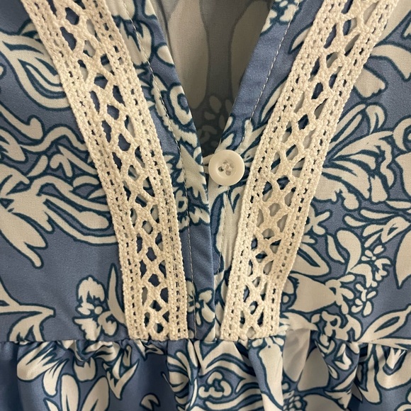 New floral tiered mini dress - Picture 6 of 7